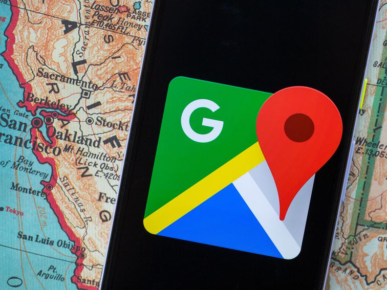 Google Maps changes political borders based on who's viewing, report says