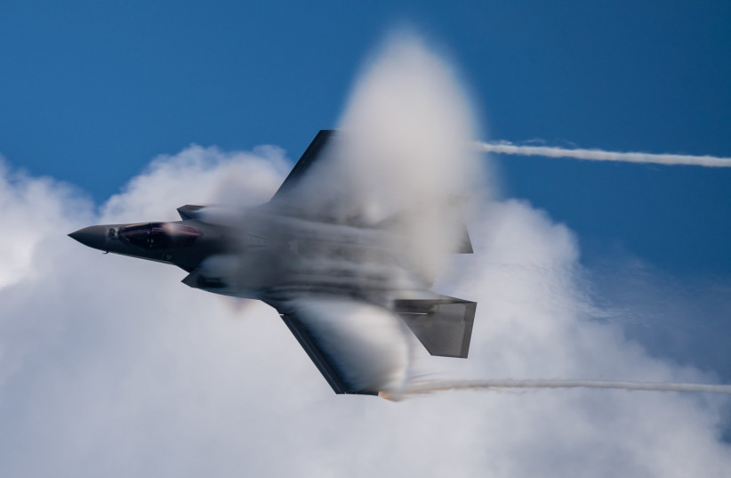 Northrop raises annual outlook on F-35 jet parts, radar demand