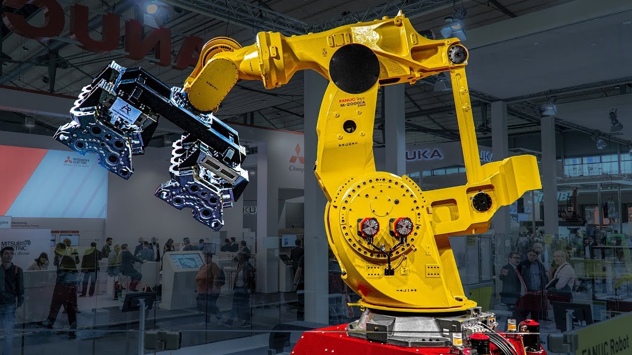 Industrial robots at EMO 2019 Hannover Messe