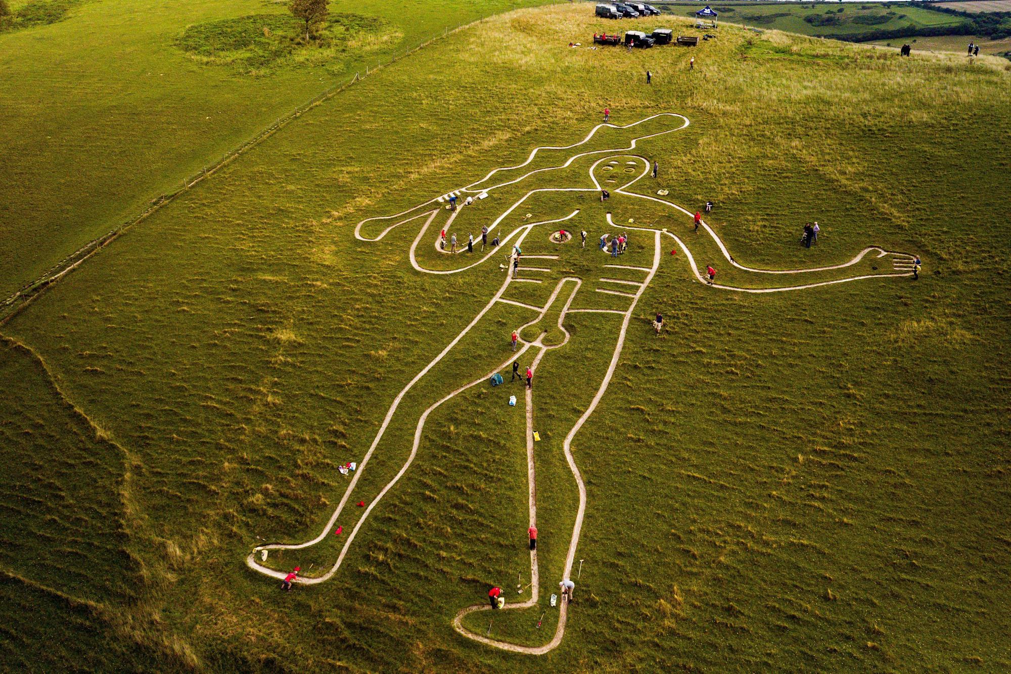 Discovery About Naked Giant Carved Into English Hillside Arouses Scientists