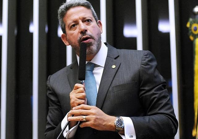 Arthur Lira: “Brasil mostrou alto padrão democrático na pandemia” - Terra Brasil Notícias