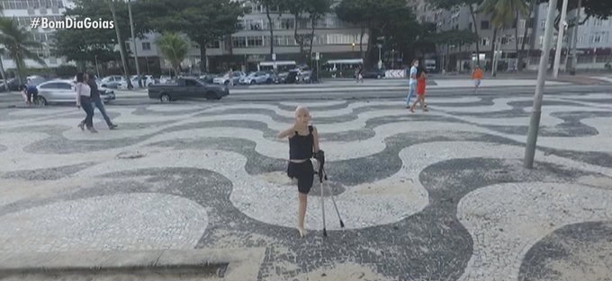 Menina de 9 anos com câncer realiza o sonho de conhecer o mar após campanha na internet: “Coração acelerado”; médicos davam apenas 1 ano de vida para a jovem - Terra Brasil Notícias