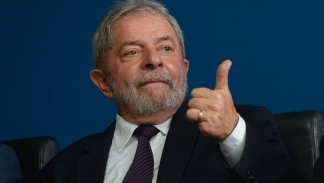 Lula elogia o "partido político forte" da ditadura chinesa e faz críticas aos EUA