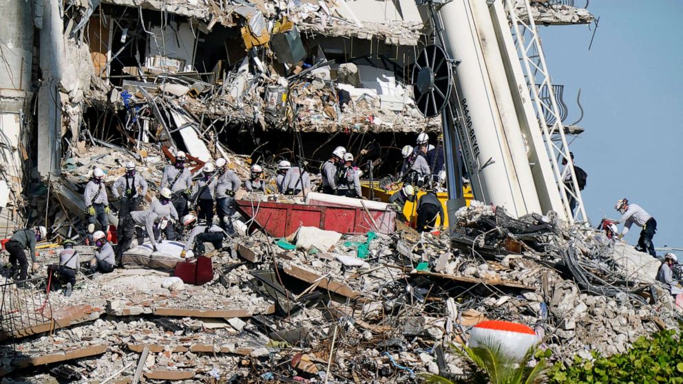 Surfside building collapse latest: Bidens to visit site amid 'frantic search' for survivors