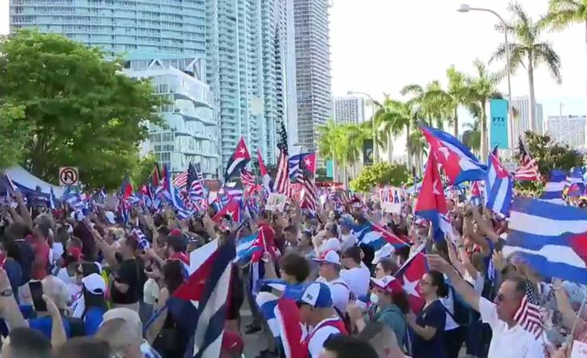 Massive crowd protests outside Freedom Tower in Downtown Miami, calling for Cuban freedom