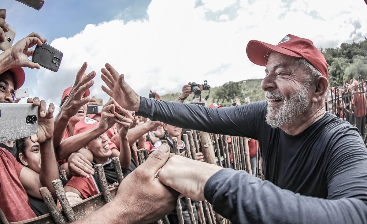 PT quer reforçar segurança de Lula contra atentados | Revista Fórum