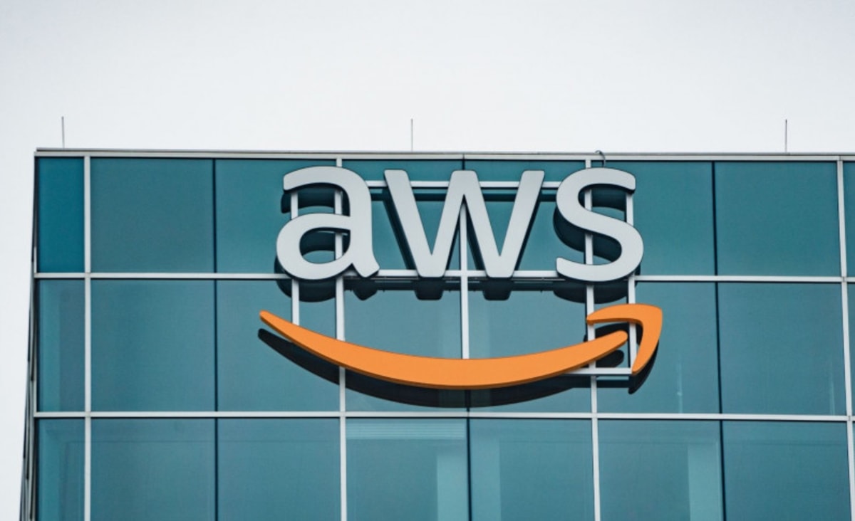 Amazon Bags Secret $10B Cloud Computing Deal With NSA 