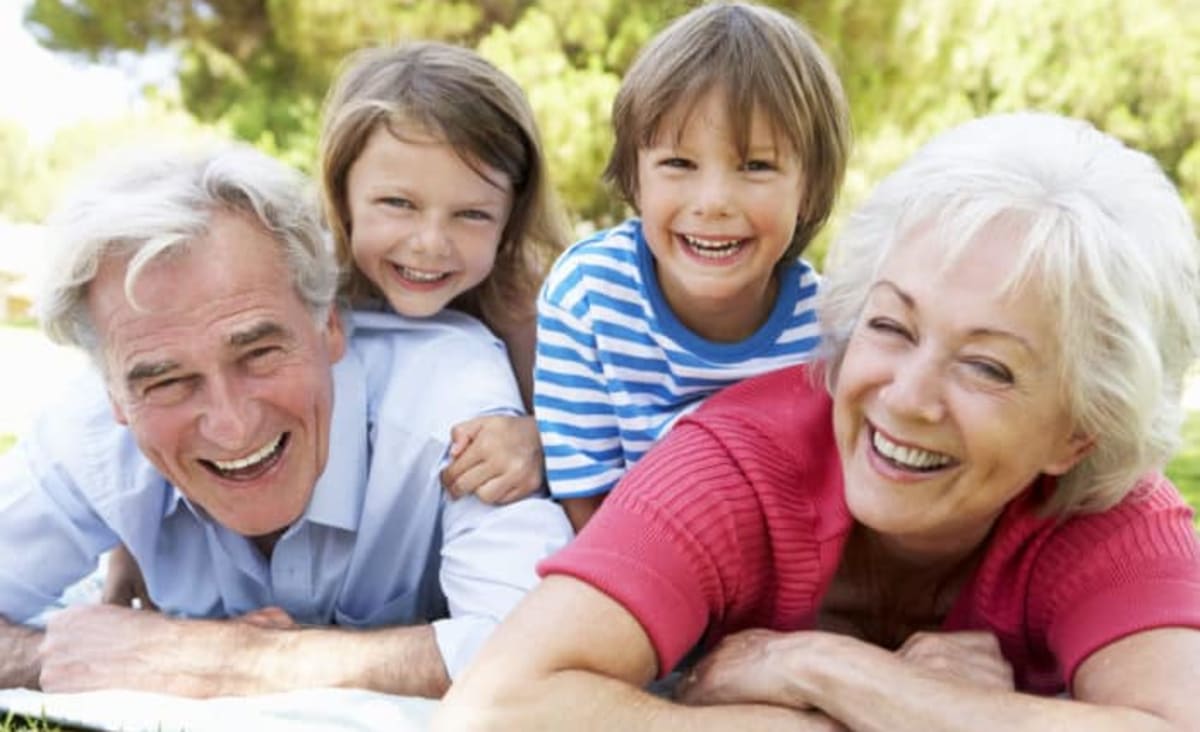 Avós: 10 motivos para amá-los mais | Familia
