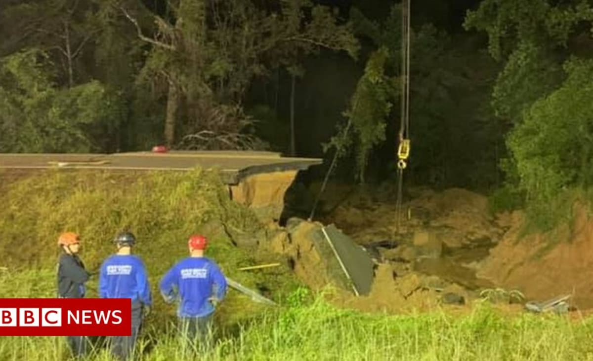 Hurricane Ida: Two killed in Mississippi highway collapse