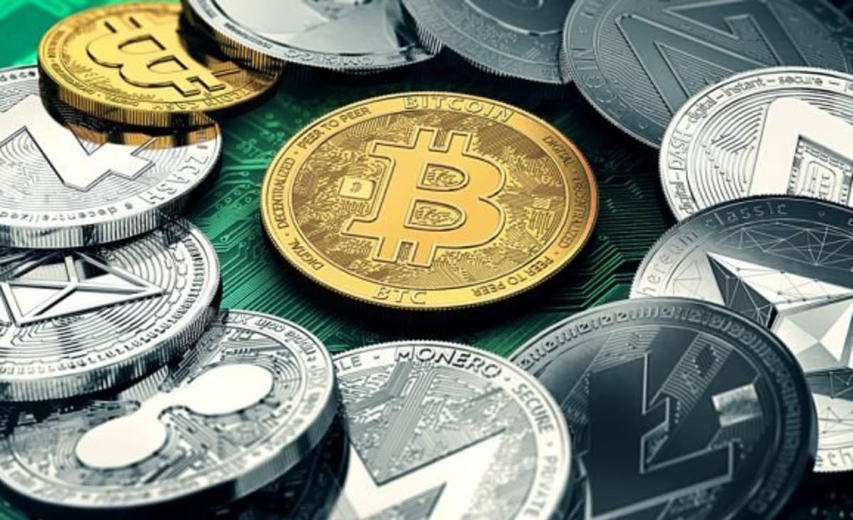 “Quem não investe vai se arrepender monstruosamente” - Criptomoedas DeFi valorizaram até 10.822% em 2021 e deixaram rentabilidade do Bitcoin ‘no chinelo’; saiba como lucrar