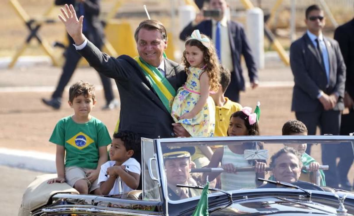 Brazil’s Bolsonaro seeks show of strength, risking backfire