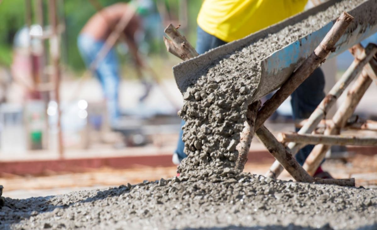 Oil Company Recycles CO2 by Curing Concrete with It