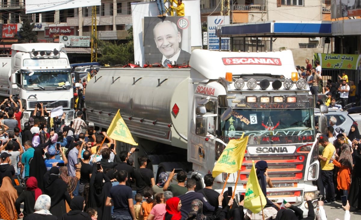 Hezbollah using fuel patronage to deflect anger, analysts say