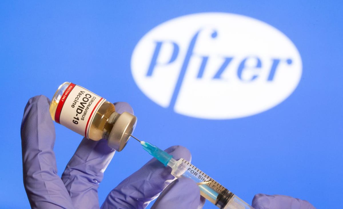 Pfizer diz que 3ª dose de sua vacina tem eficácia de 95,6%
