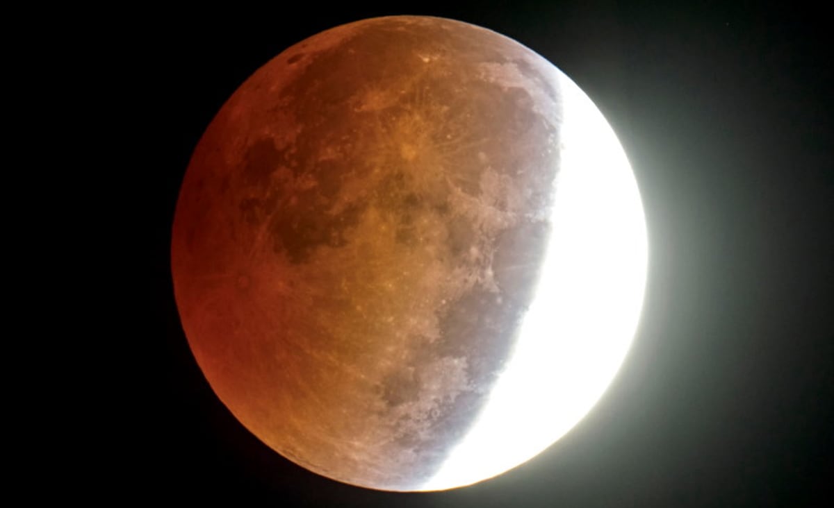 Maior eclipse lunar do século será visto semana que vem: Lua de sangue - Só Notícia Boa
