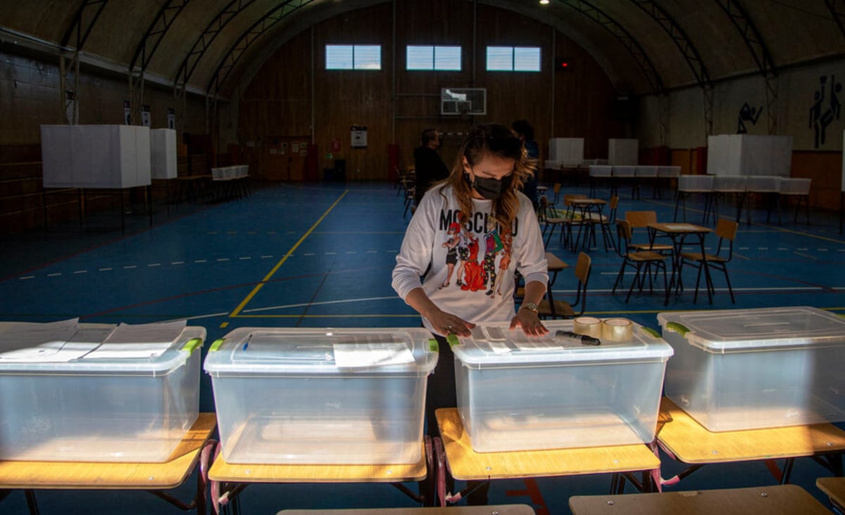 Sick of the Status Quo, Chileans Head to the Polls