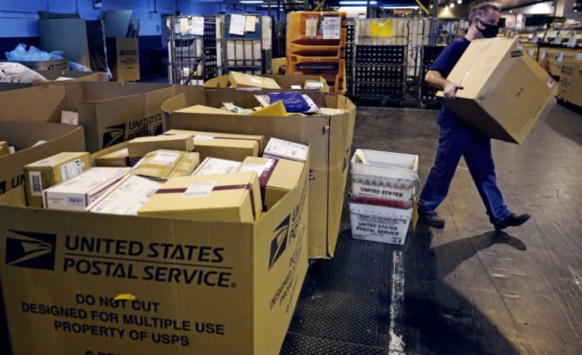 Shippers prepare for another pandemic crush of holiday gifts