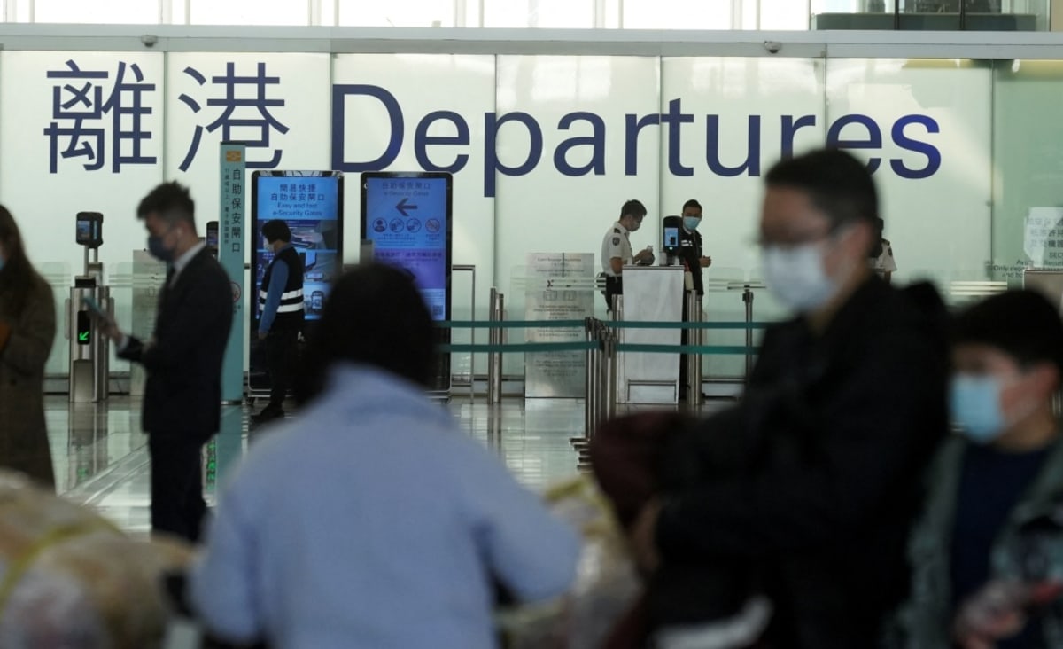 Hong Kong bans transit passengers from 153 countries over COVID
