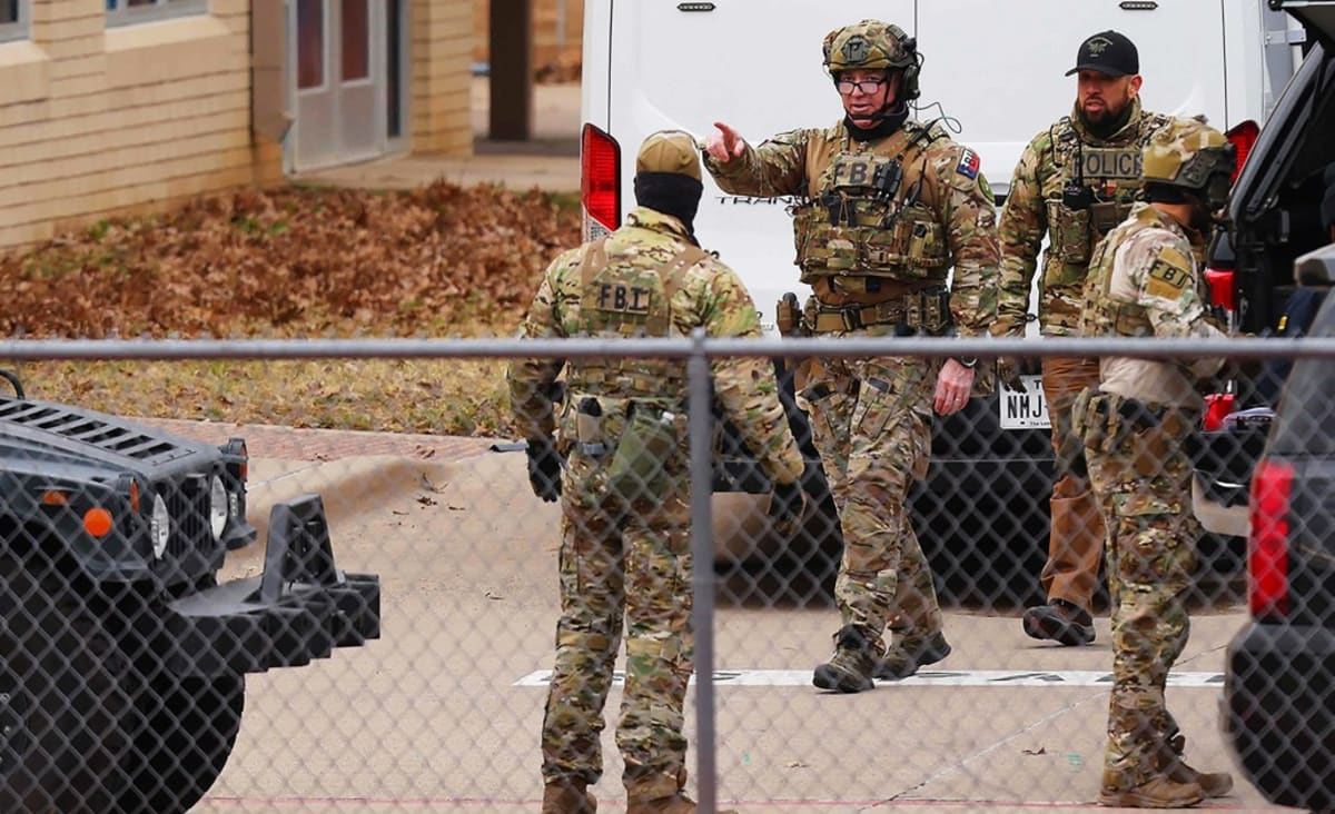 Hostage-taker at Texas synagogue identified as British citizen