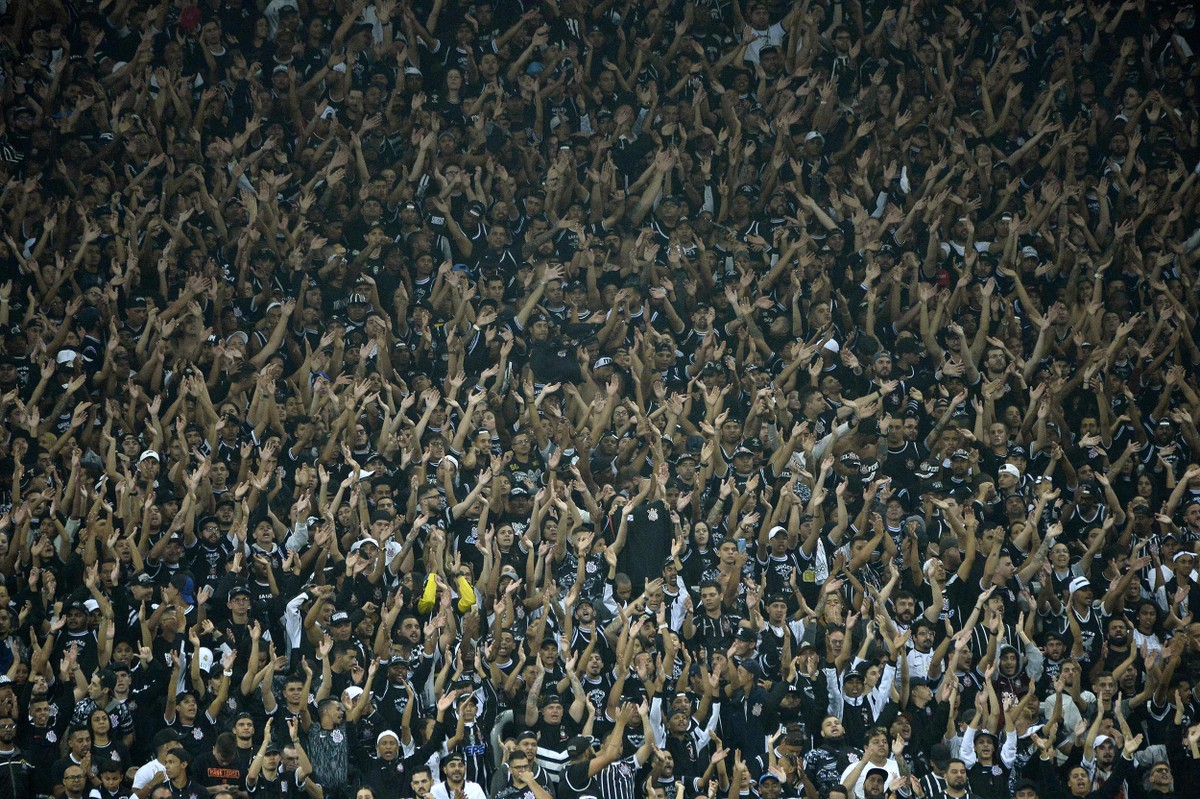 Checamos: o Corinthians perdeu 894 mil sócios-torcedores após manifestação do último domingo?