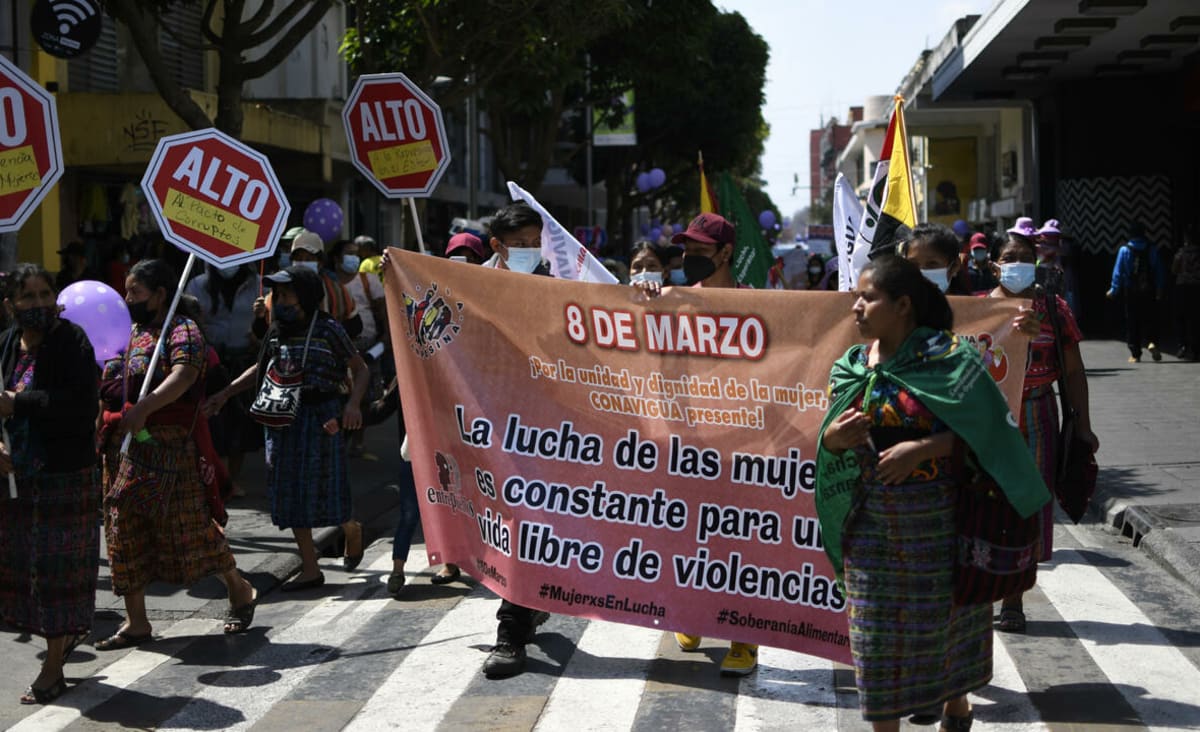 Guatemala Congress ramps up prison sentence for abortion, bans gay marriage