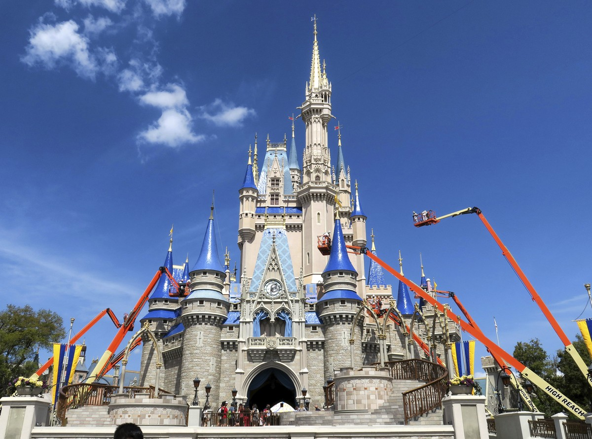 Disney anuncia medidas sanitárias e de segurança em parques para a reabertura em julho nos EUA