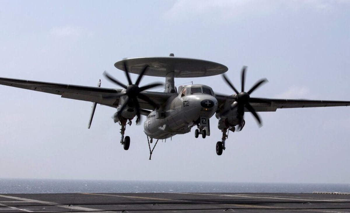 Navy Plane Crashes Along Virginia’s Eastern Shore, Killing One Crew Member