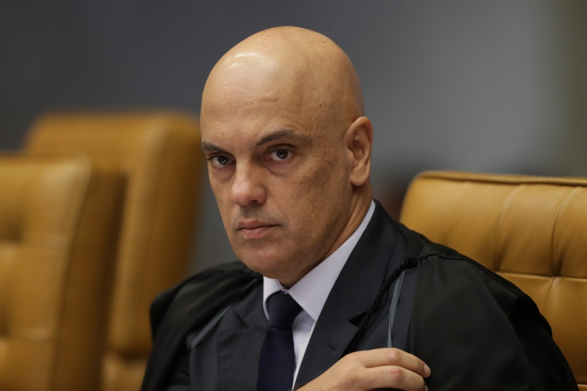 Moraes retira sigilo de decisão que autorizou ação da PF em inquérito sobre atos antidemocráticos