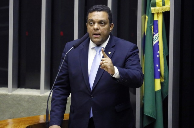 Deputado pagou R$ 238 mil da cota parlamentar a acusados de disparos irregulares de mensagens | Sonar - A Escuta das Redes - O Globo