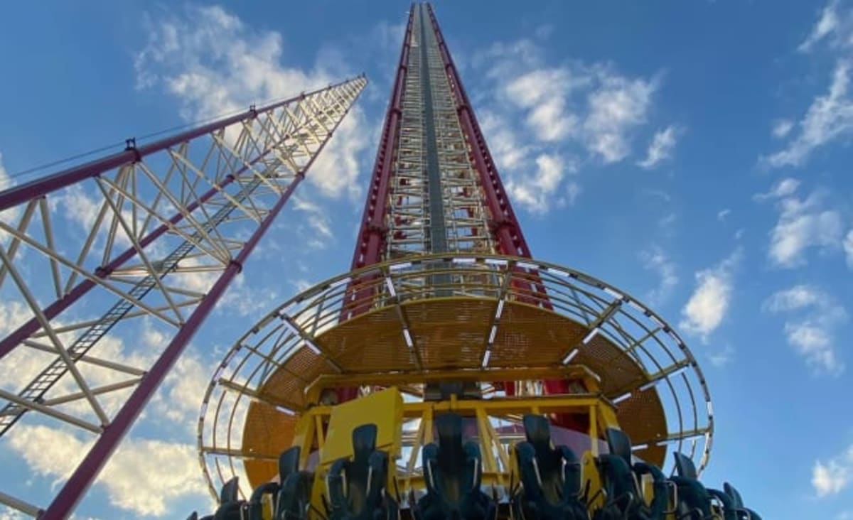Parents sue after death of teen from Florida drop-tower ride