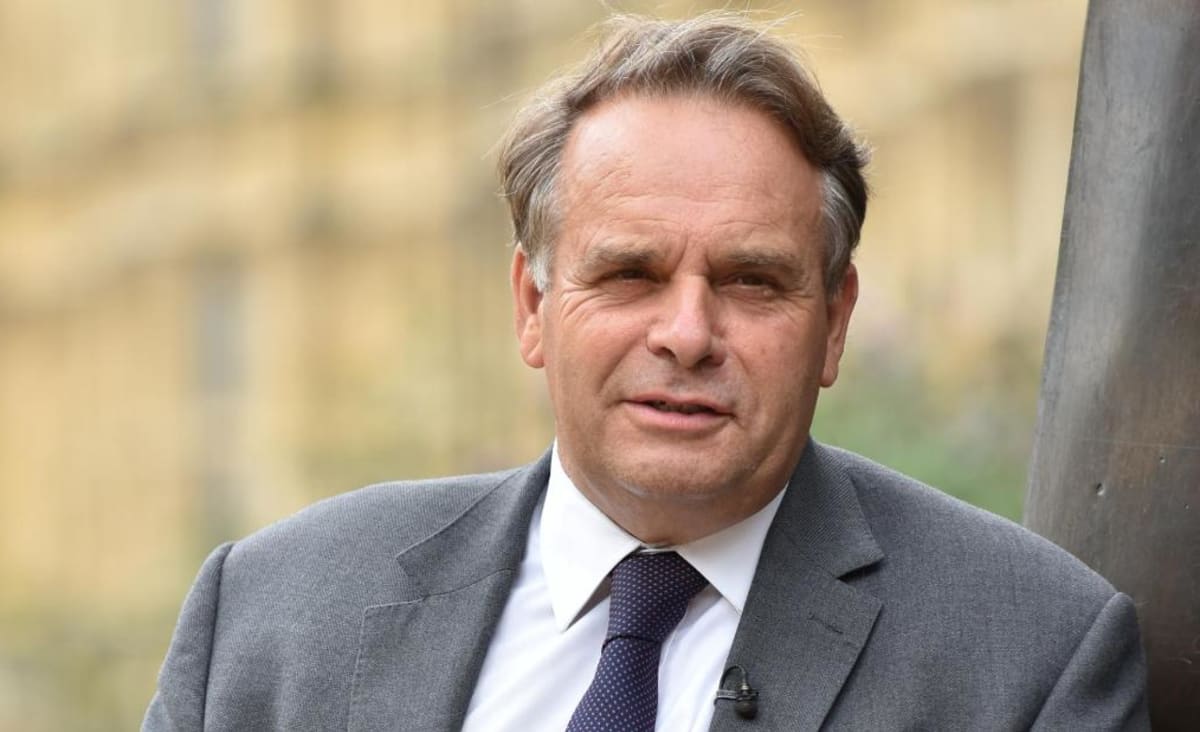 UK Conservative politician resigns after admitting watching porn in Parliament