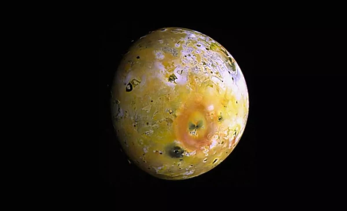 Scientists Discover Origin of Splendid Dunes on Jupiter’s Icy Moon