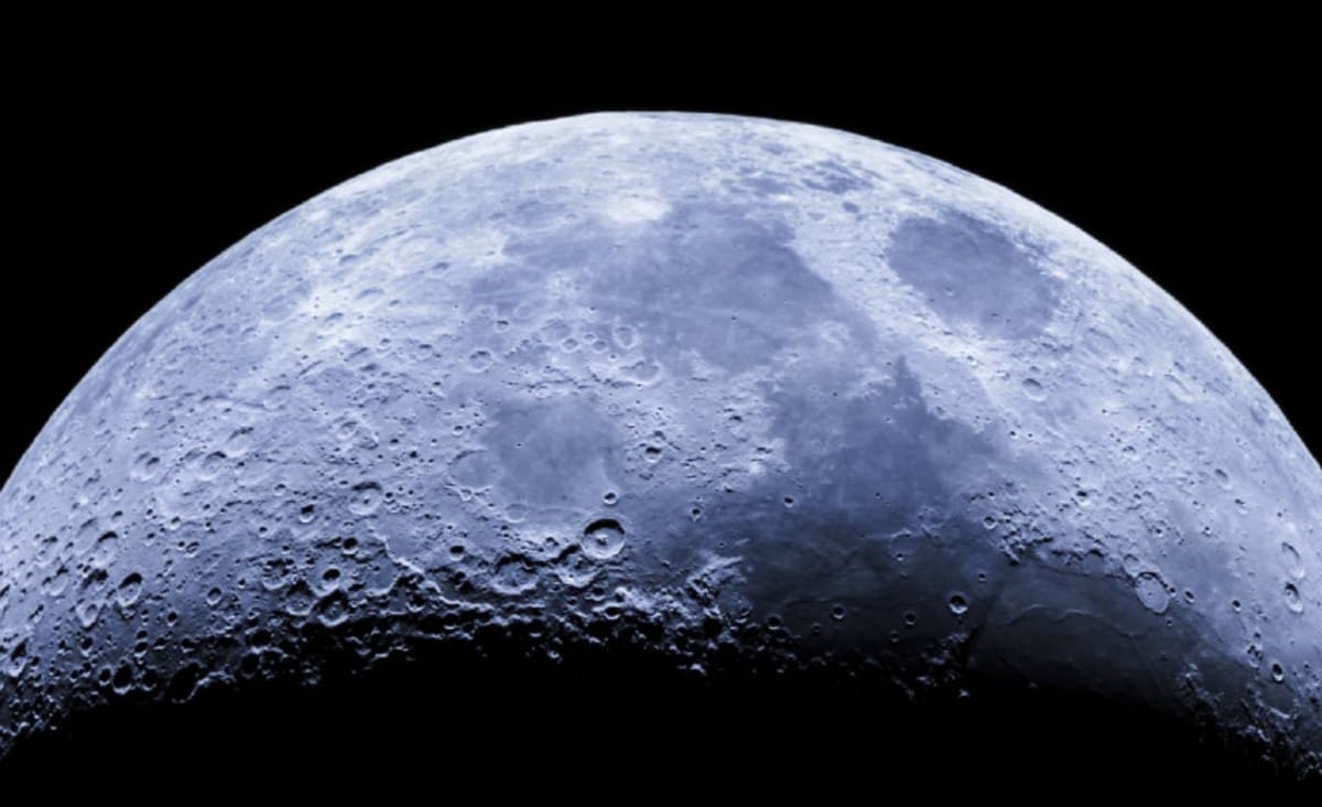 Some lunar water may have come from Earth's atmosphere