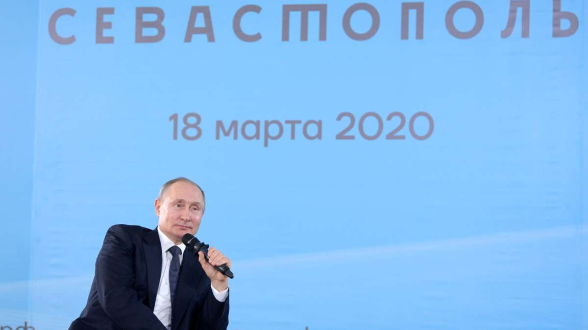 Rússia: Vitória em referendo é 'triunfo de Putin', diz Kremlin