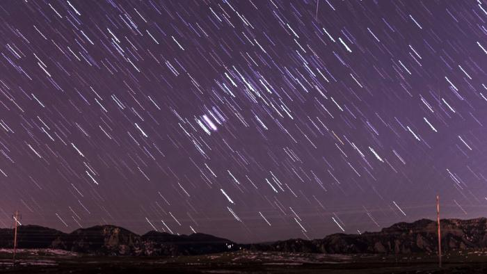Geminídeas: última chuva de meteoros do ano está chegando; saiba como observar