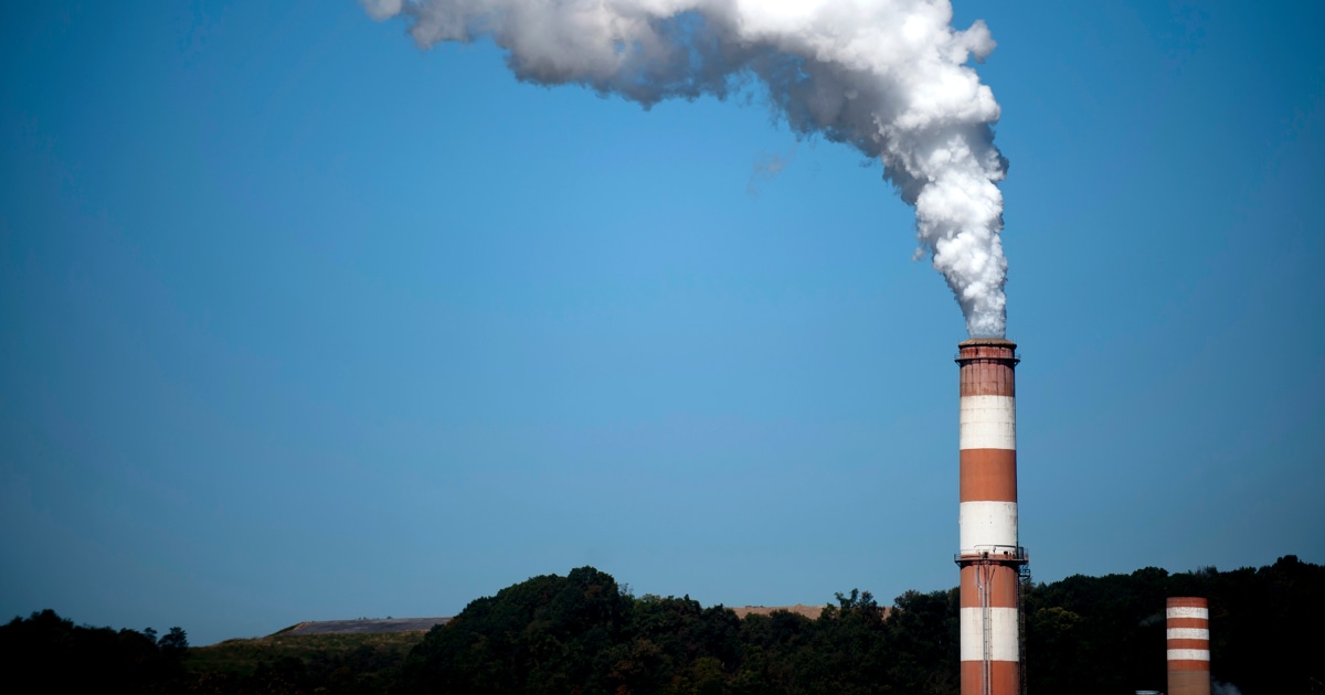 Supreme Court curbs EPA's power to limit greenhouse gas emissions