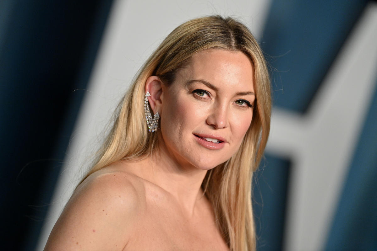 Kate Hudson, 43, poses topless on Instagram while sipping her morning coffee: 'Sun's out'