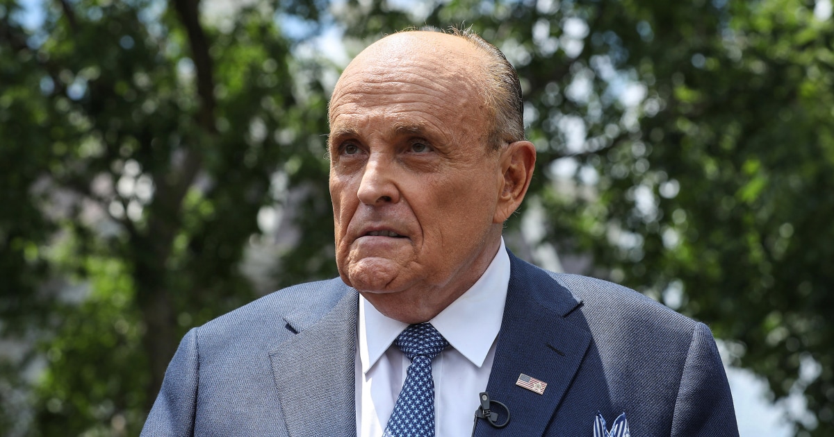 Opinion | Rudy Giuliani has only two safe options in Georgia