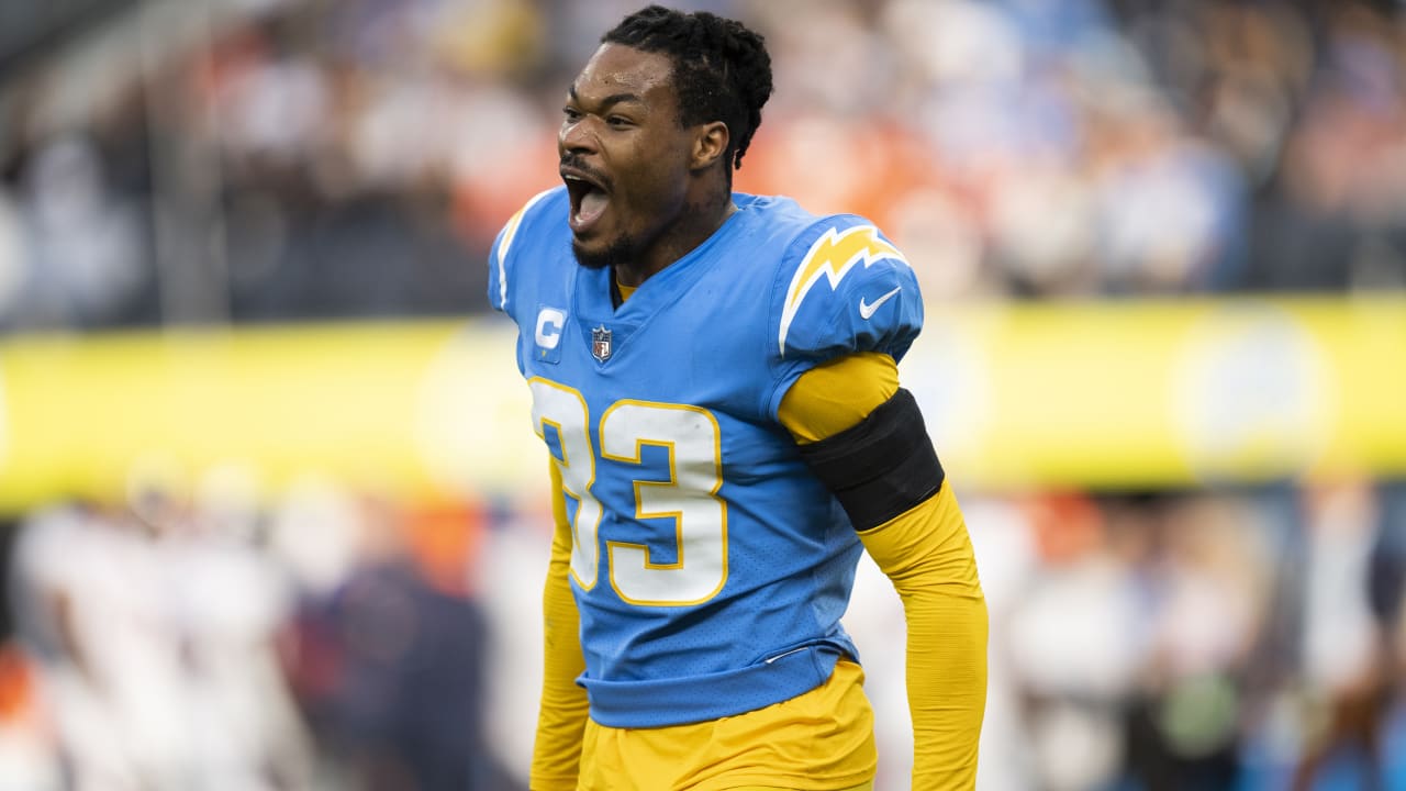 Chargers safety Derwin James signs four-year, $76.5 million extension 