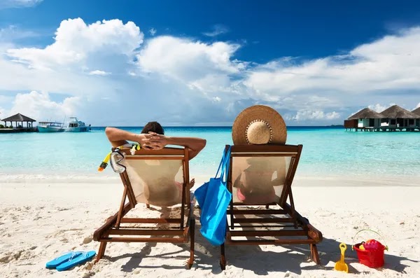 Decisão do STF de vetar multa para quem paga férias fora do prazo ajuda a “enxugar excessos”, diz advogado
