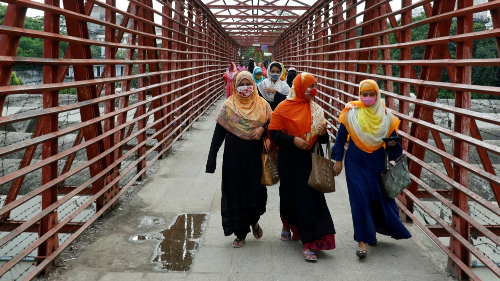 Bangladesh university turning women garment workers into leaders