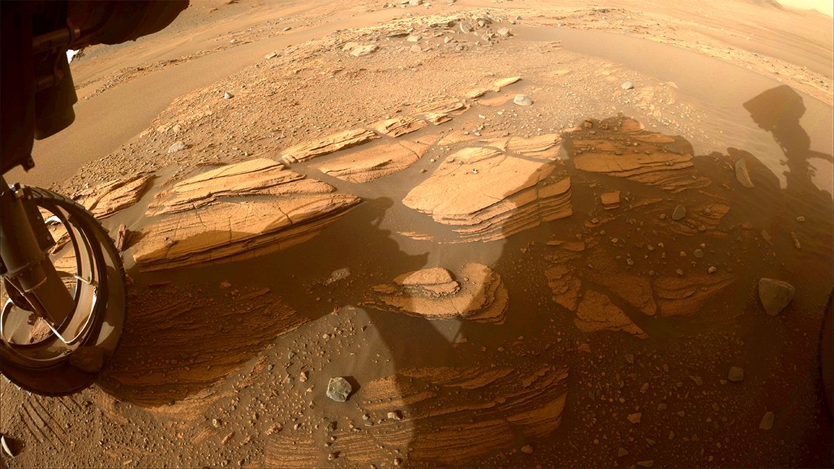Perseverance Mars rover sets sights on 'Enchanted Lake'