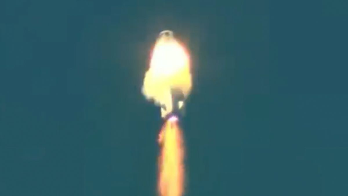 Blue Origin New Shepard has anomaly after launch, recovers capsule