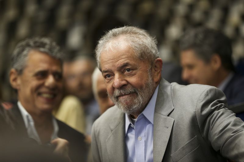 Lula declara patrimônio de R$ 7,988 milhões, 852% maior na comparação com 2006