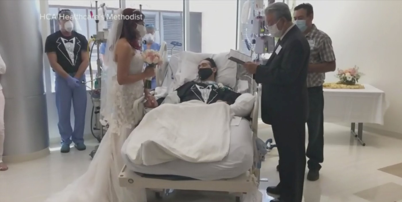Caring Hospital Staff Help COVID-Stricken Groom Say ‘I do!’ in Heartwarming Bedside Wedding Ceremony—WATCH