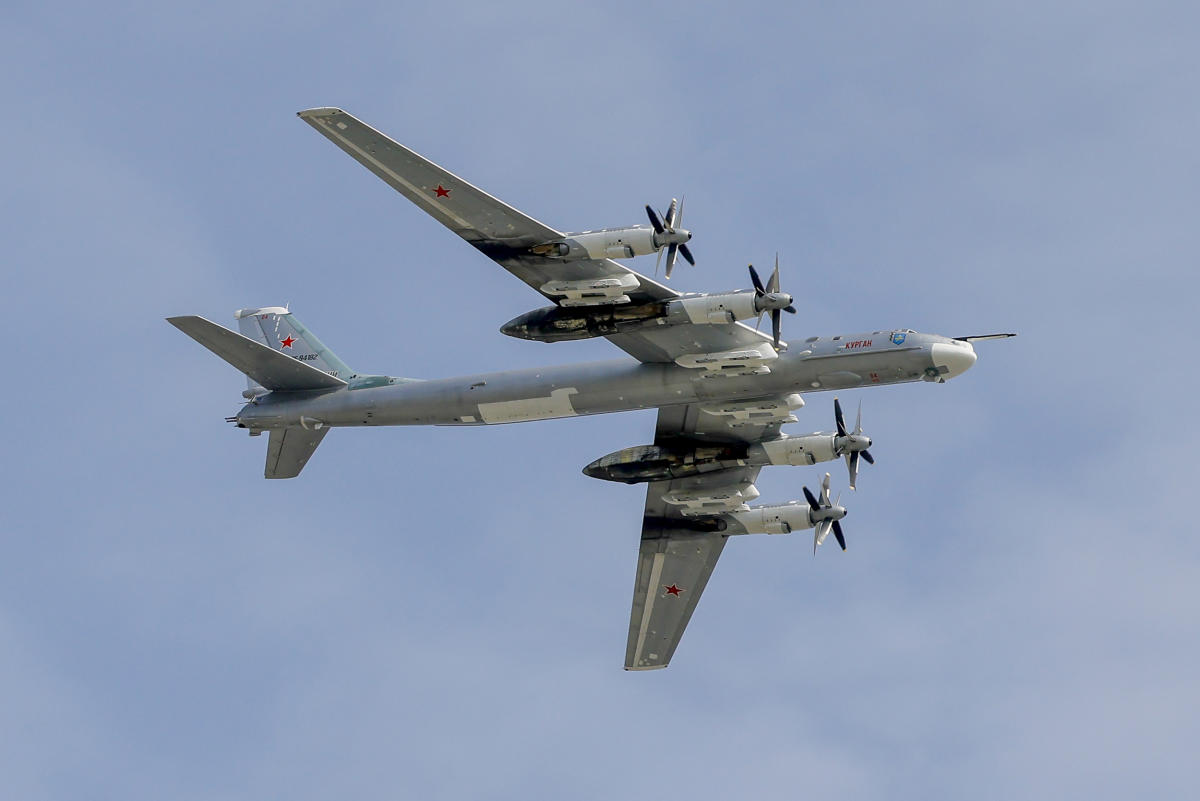 Air Force jets intercept 2 Russian bombers flying close to Alaska