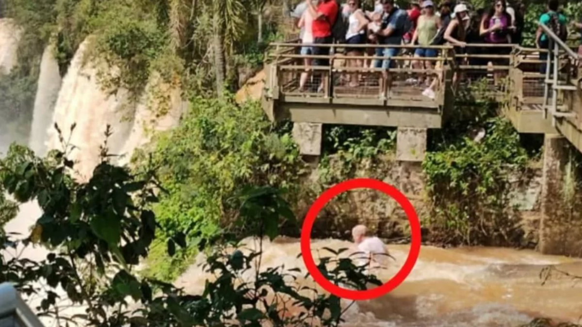 Turista canadense morre após cair nas Cataratas do Iguaçu ao tirar selfie