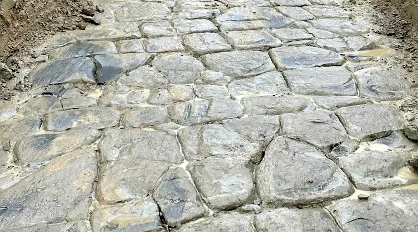 2,000-Year-Old Roman Road Uncovered in British Field is Like No Other–And of 'Global Importance'