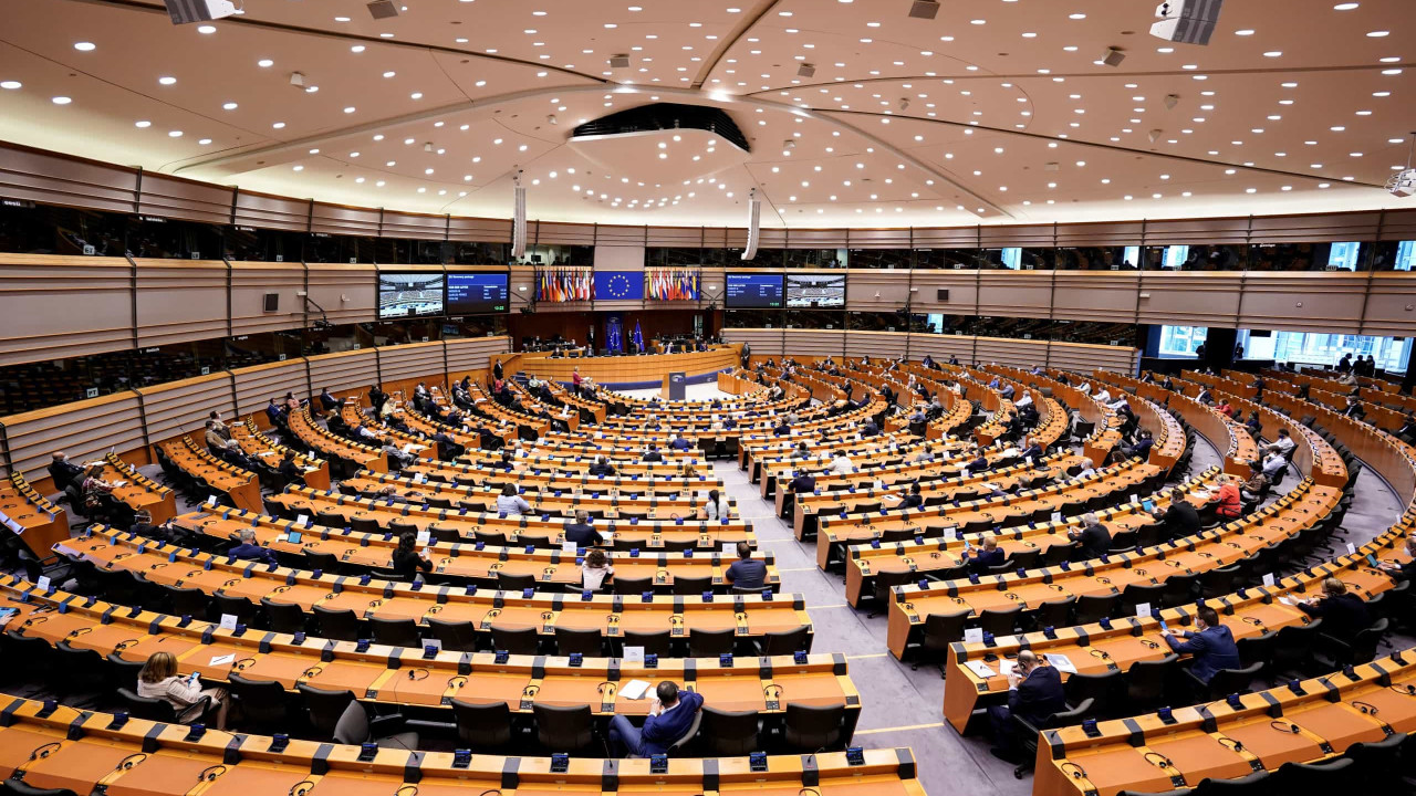 Parlamento Europeu declara Rússia como Estado patrocinador do terrorismo