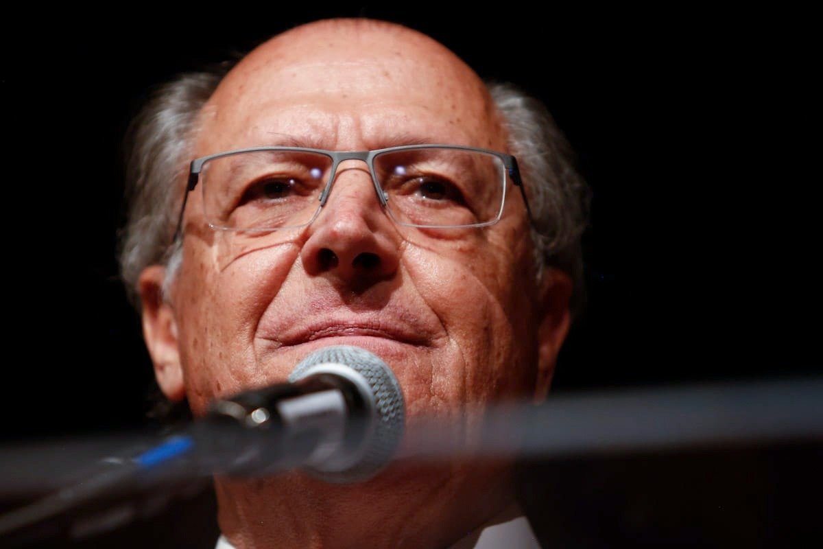 Vídeo: Alckmin é chamado de “cúmplice de ladrão” em aeroporto | Metrópoles